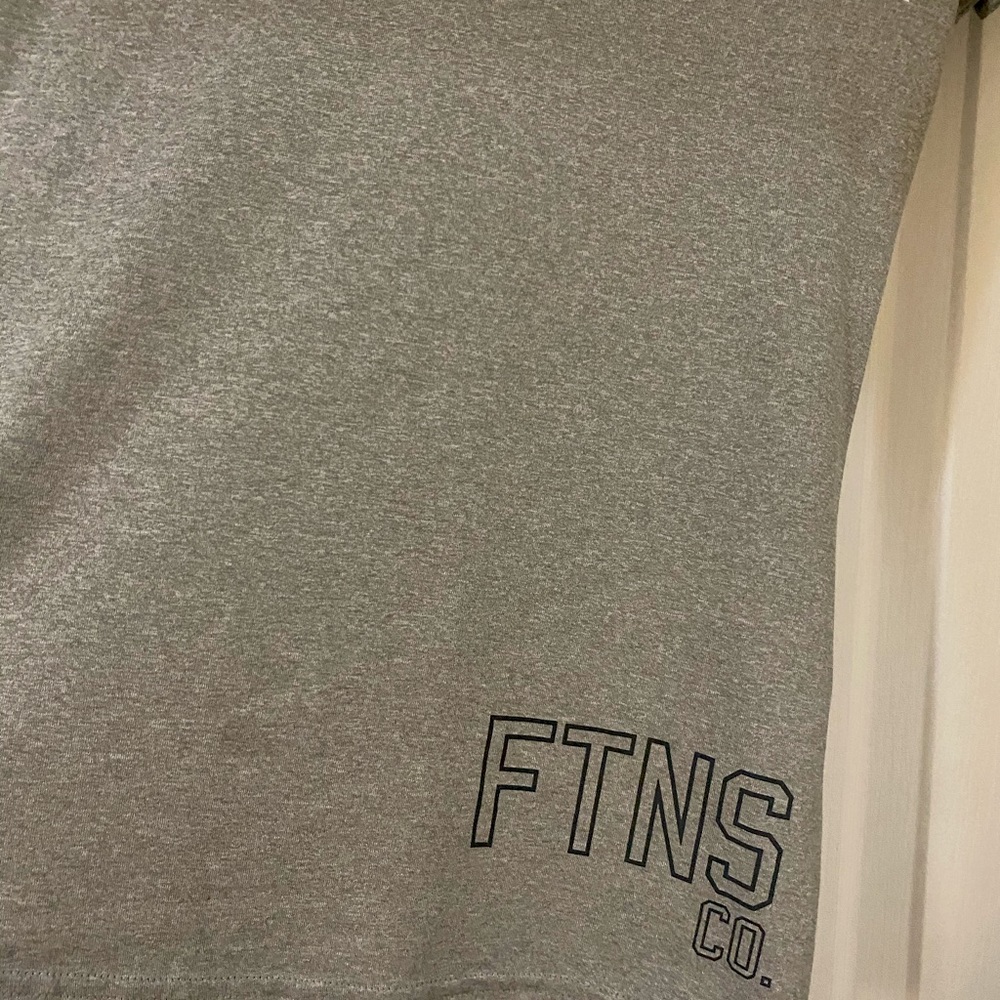 Reebok Dri-Fit Tee - Picture 3 of 4